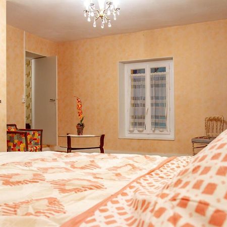 Bed and Breakfast Le Loup Qui Dort Longwy-sur-le-Doubs Exterior foto