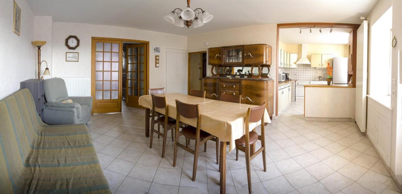 Bed and Breakfast Le Loup Qui Dort Longwy-sur-le-Doubs Exterior foto