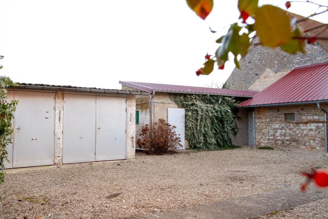Bed and Breakfast Le Loup Qui Dort Longwy-sur-le-Doubs Exterior foto