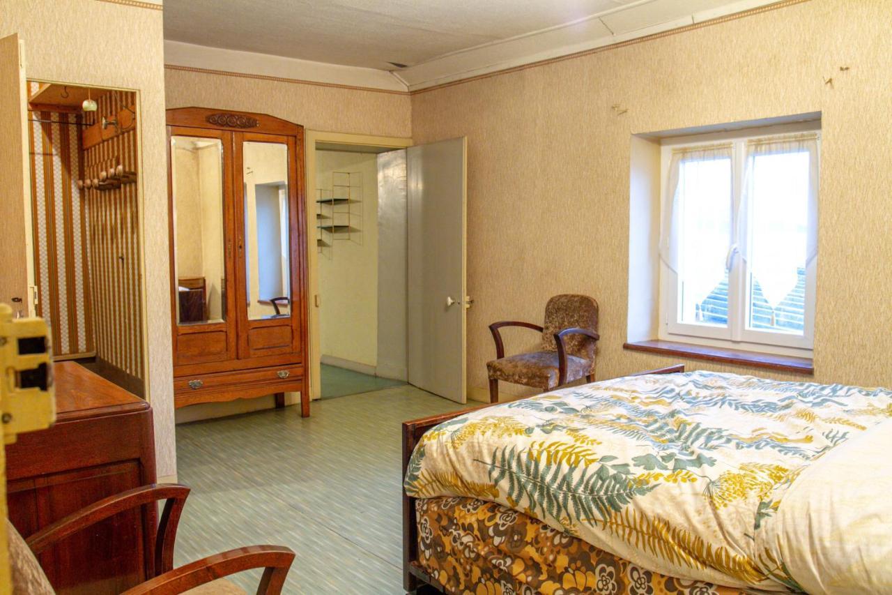 Bed and Breakfast Le Loup Qui Dort Longwy-sur-le-Doubs Exterior foto